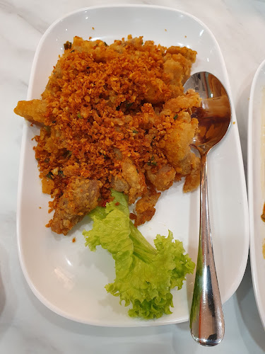 176 Orchard Rd, #B1 - 07 The Centrepoint, Singapore 238843