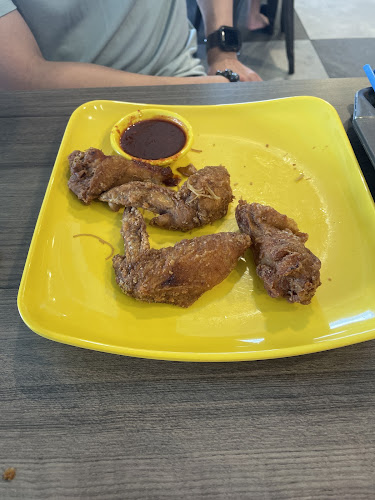 Opinii despre One Punggol Hawker Centre în Singapore - Hospitality and gastronomy