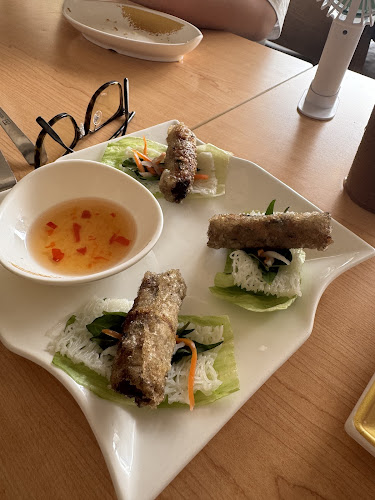 F.I.C. (Fried Ice Cream & Viet Bites) - Singapore