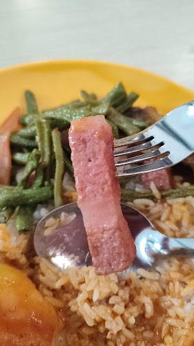 8 Kallang Ave, Singapore 339509