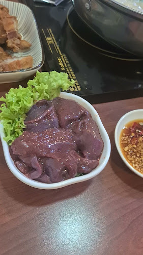 Teochew Traditional Seafood Steamboat - Singapore