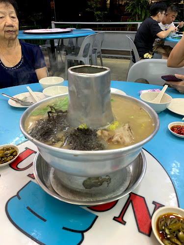 Comentarii opinii despre Happy Kampong Seafood