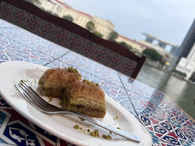 Opinii despre Sahara Bar & Restaurant în Singapore - Hospitality and gastronomy