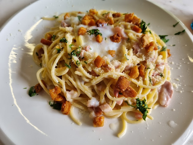 Opinii despre Eightisfy Western în Singapore - Hospitality and gastronomy