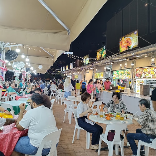 8 Raffles Ave., #01-15 Esplanade Mall, Singapore 039802