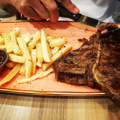 Hot Tomato Bistro - Singapore