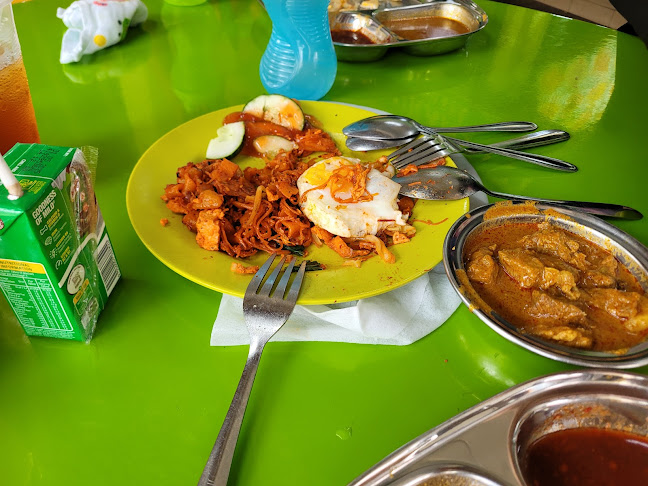 681 Hougang Ave 8, #01-855, Singapore 530681