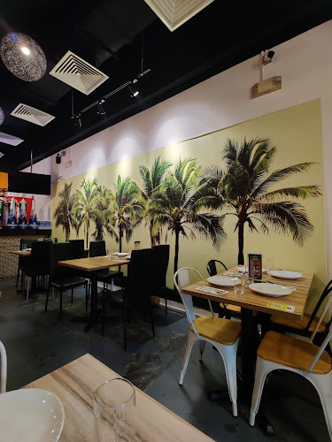 #01-65 430 Upper Changi Rd, Singapore 487048