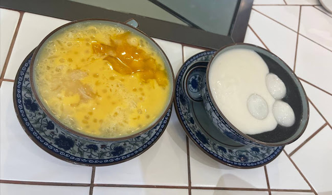 Darkness Dessert 甜品屋 - 36 Temple street / 100 Tanjong Pagar Road - Singapore