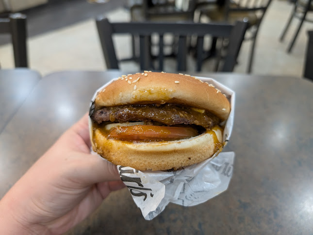 Carl's Jr. - Hospitality and gastronomy