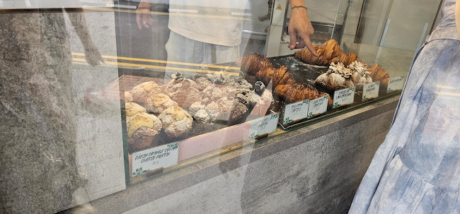 Opinii despre La Grigne Patisserie în Singapore - Hospitality and gastronomy