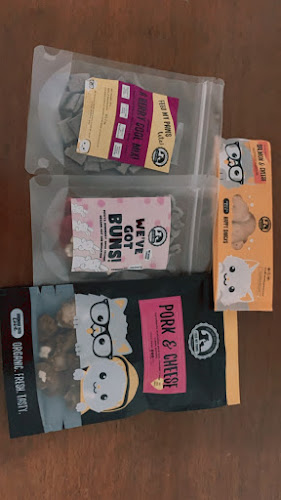 Feed My Paws - Hospitality and gastronomy