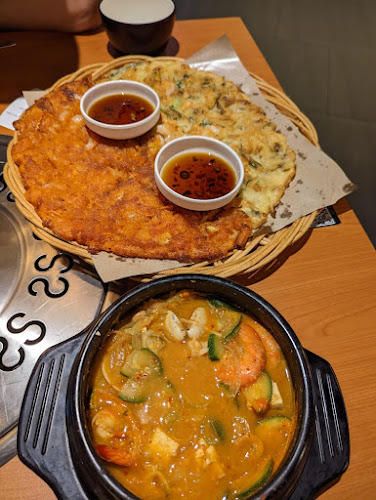 Wang Dae Bak Grill - Hospitality and gastronomy