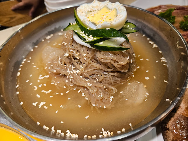 50 Jurong Gateway Rd, #B1-10 Jem, Singapore 608549