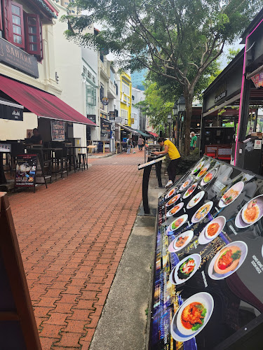 Opinii despre Sahara Bar & Restaurant în Singapore - Hospitality and gastronomy