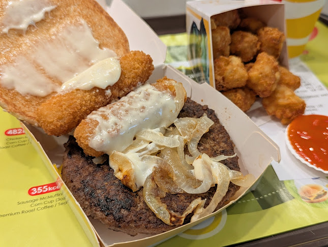 Comentarii opinii despre McDonald's Bukit Batok West