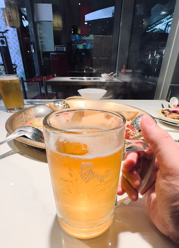 Comentarii opinii despre 小龙坎 Xiao Long Kan Hotpot (Westgate)