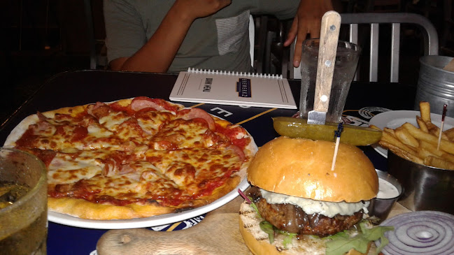 Brewerkz Riverside Point - Singapore