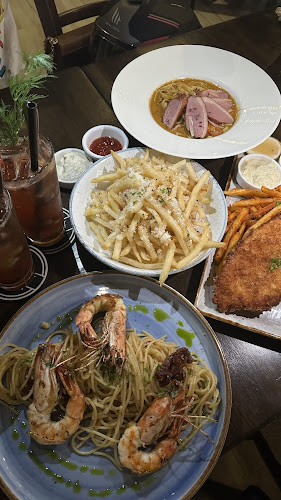 Opinii despre Royz et Vous în Singapore - Hospitality and gastronomy