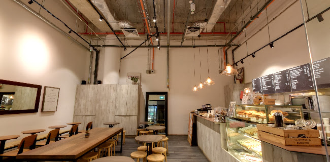 Huggs Coffee - Hospitality and gastronomy