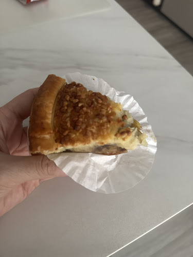 Auntie Peng Banana Pie - Singapore