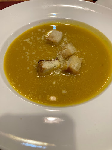 Maggiano - Hospitality and gastronomy