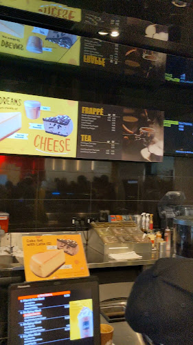 McDonald's West Coast Park - Hospitality and gastronomy