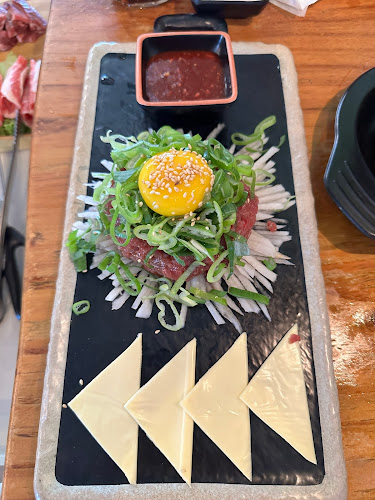 Comentarii opinii despre The Gogijip, Halmae Gukbab, Hanyang Bulgogi (HDC)