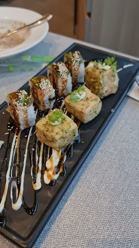 elemen 元素 - Singapore