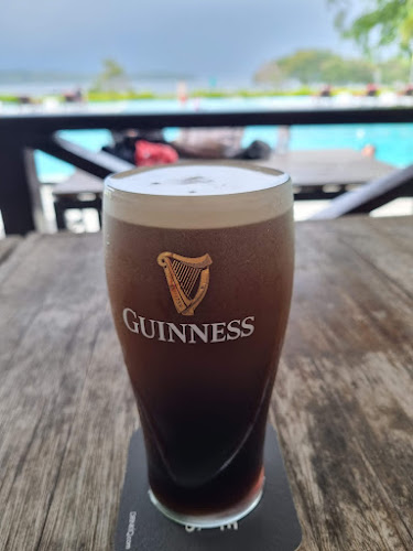 Comentarii opinii despre Al Capone's Changi Civil Service Club