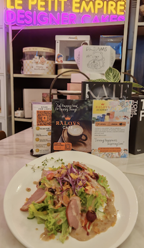 Opinii despre RALOVS Café & Creative Studio în Singapore - Hospitality and gastronomy