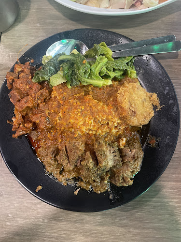 Hjh Maimunah Mini - Hospitality and gastronomy