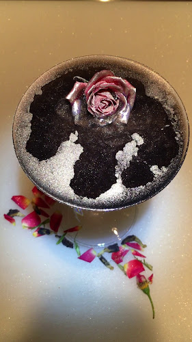 Comentarii opinii despre The Public Eight