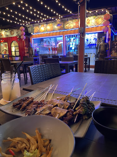 Comentarii opinii despre 不饿不坐