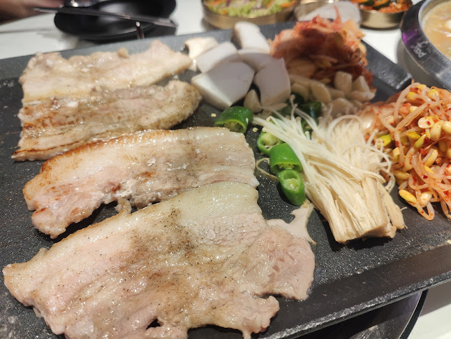 Wang Dae Bak Grill - Hospitality and gastronomy