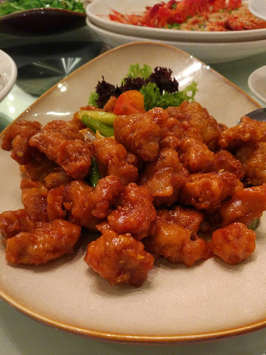 PUTIEN Kitchener Road - Hospitality and gastronomy