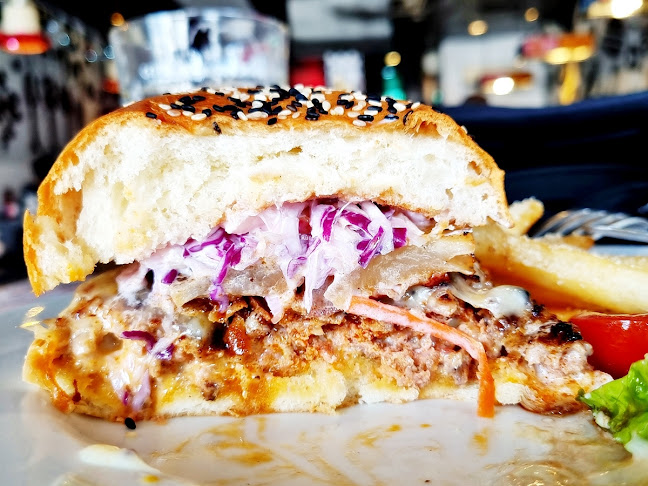 Opinii despre Fatboy's the Burger Bar în Singapore - Hospitality and gastronomy