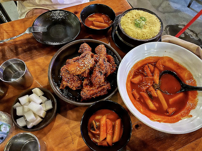 Comentarii opinii despre Oven & Fried Chicken