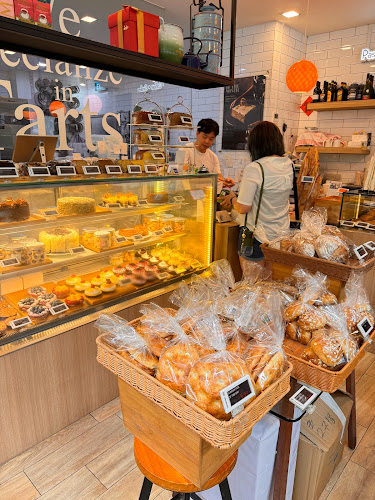 109 Clementi Street 11, #01-05 Sunset Way Residence, Singapore 120109