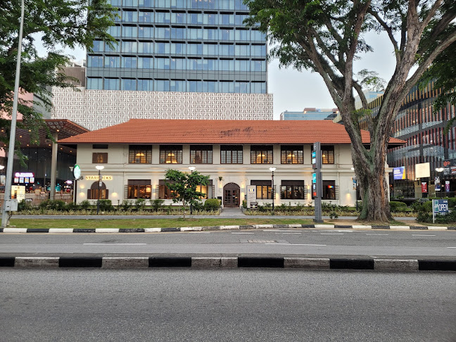 Starbucks Katong Square - Hospitality and gastronomy