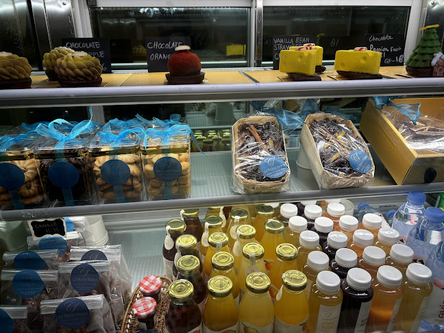 Le Petit Paris - Singapore