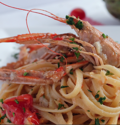 400 E Coast Rd, Singapore 428996