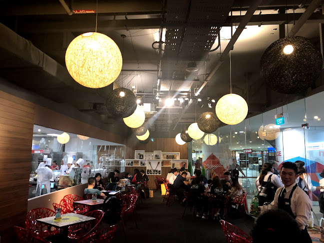 2 Ang Mo Kio Dr, Singapore 567720