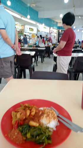 Broadway Coffeeshop @ 760 Bedok Reservoir View - Singapore