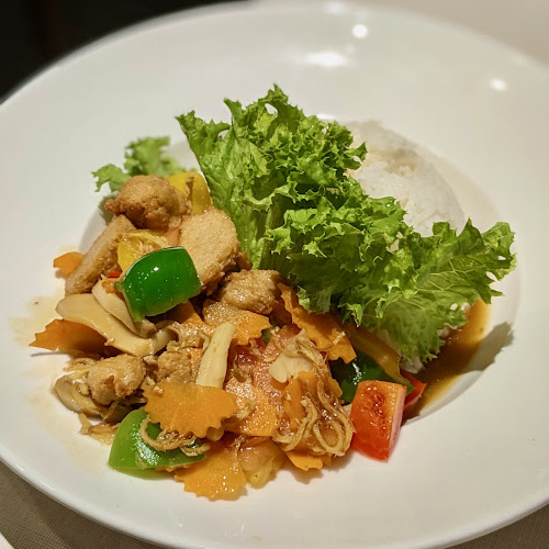 10 Sinaran Drive #B1-105/106/129 Square 2, Singapore 307506