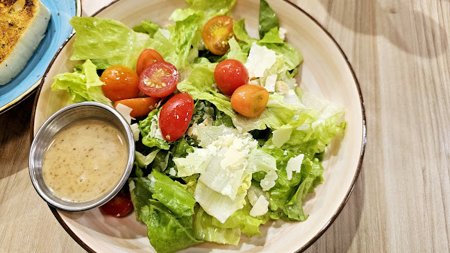 Opinii despre Hot Tomato în Singapore - Hospitality and gastronomy