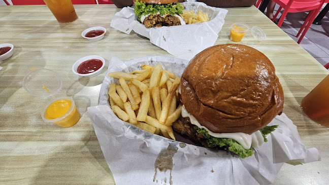 Opinii despre The Only Burger în Singapore - Hospitality and gastronomy