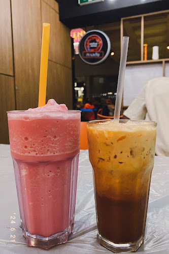 3 Coleman St, B1-32 Peninsula Shopping Centre, Singapore 179804