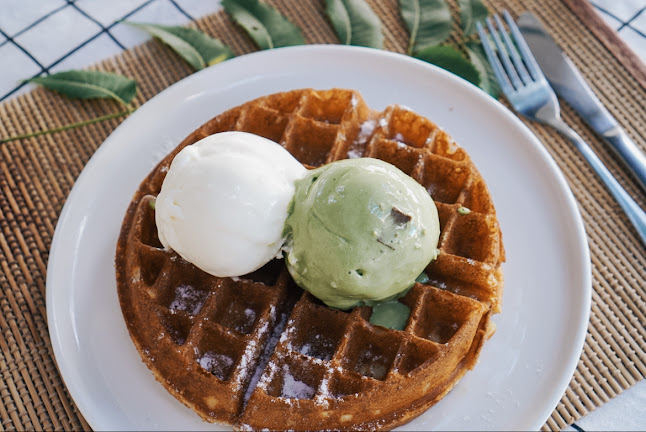 Cold Flings - Singapore