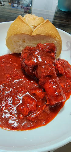 Opinii despre M Mohamed Irshad în Singapore - Hospitality and gastronomy